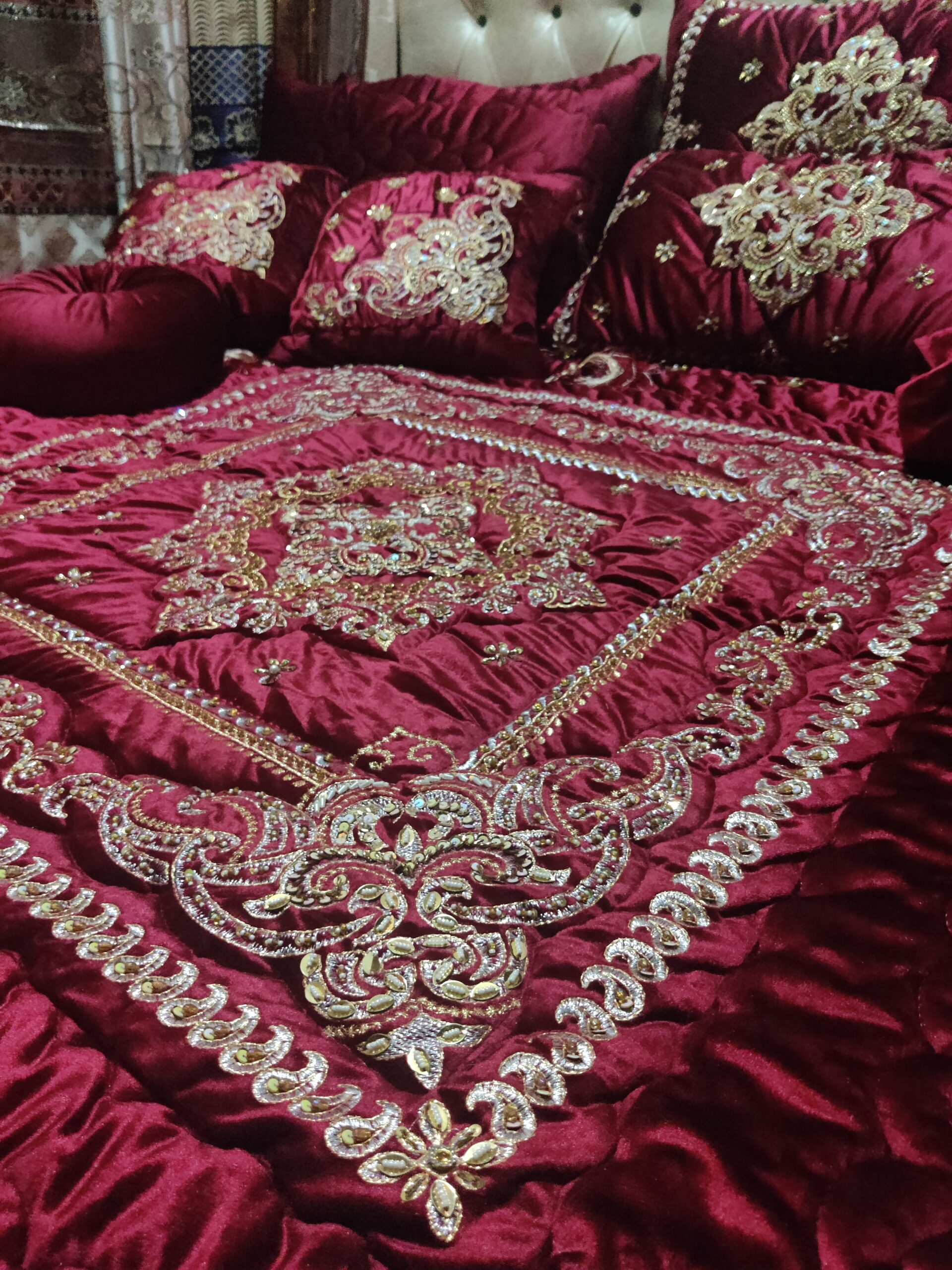 13PC Velvet Embroidered Cut Dana Comforter Set ABBA0 - MAROON - Image 2