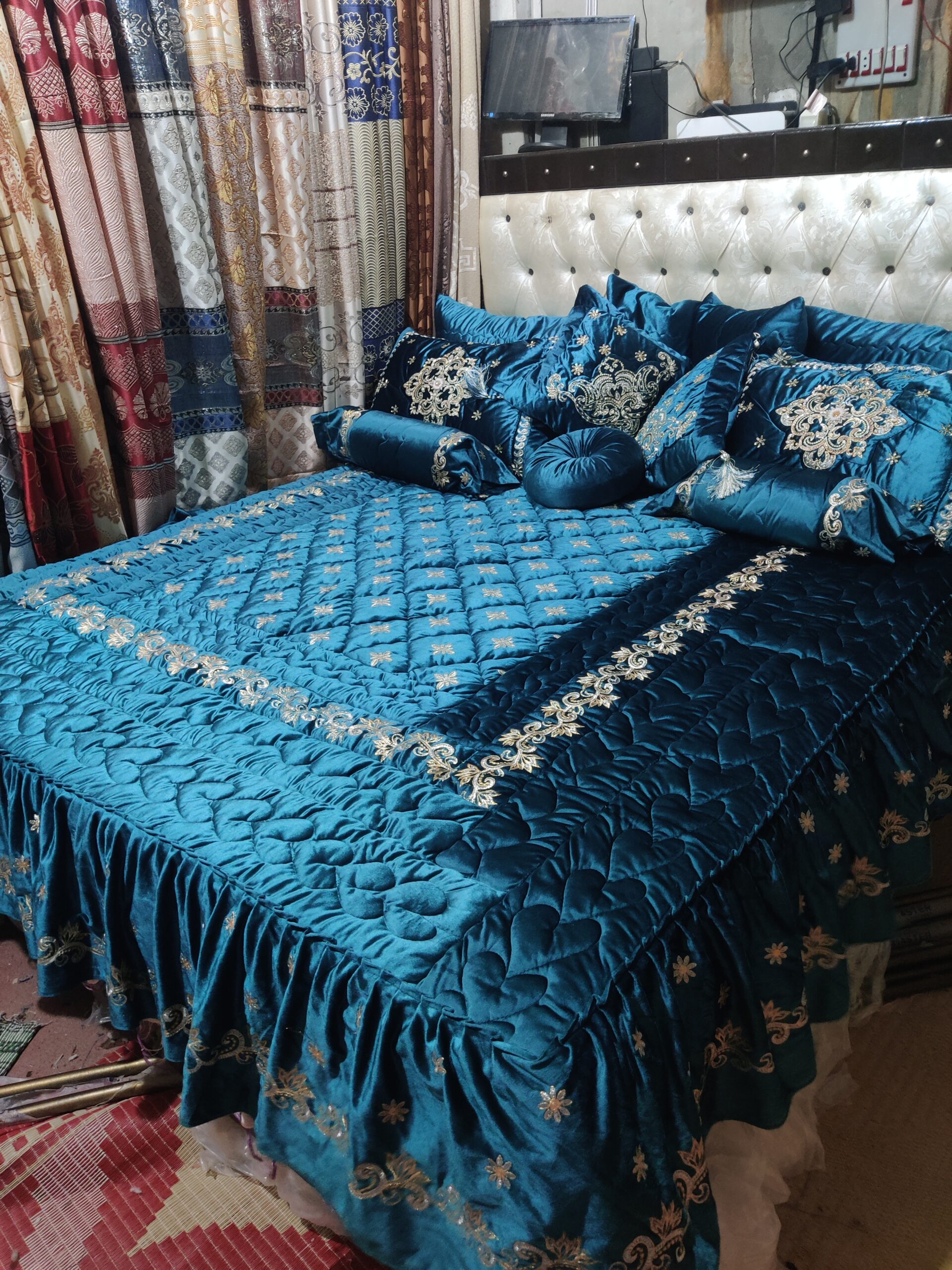 13PC Velvet Embroidered Cut Dana Comforter Set ABBA0 - ZINC - Image 7