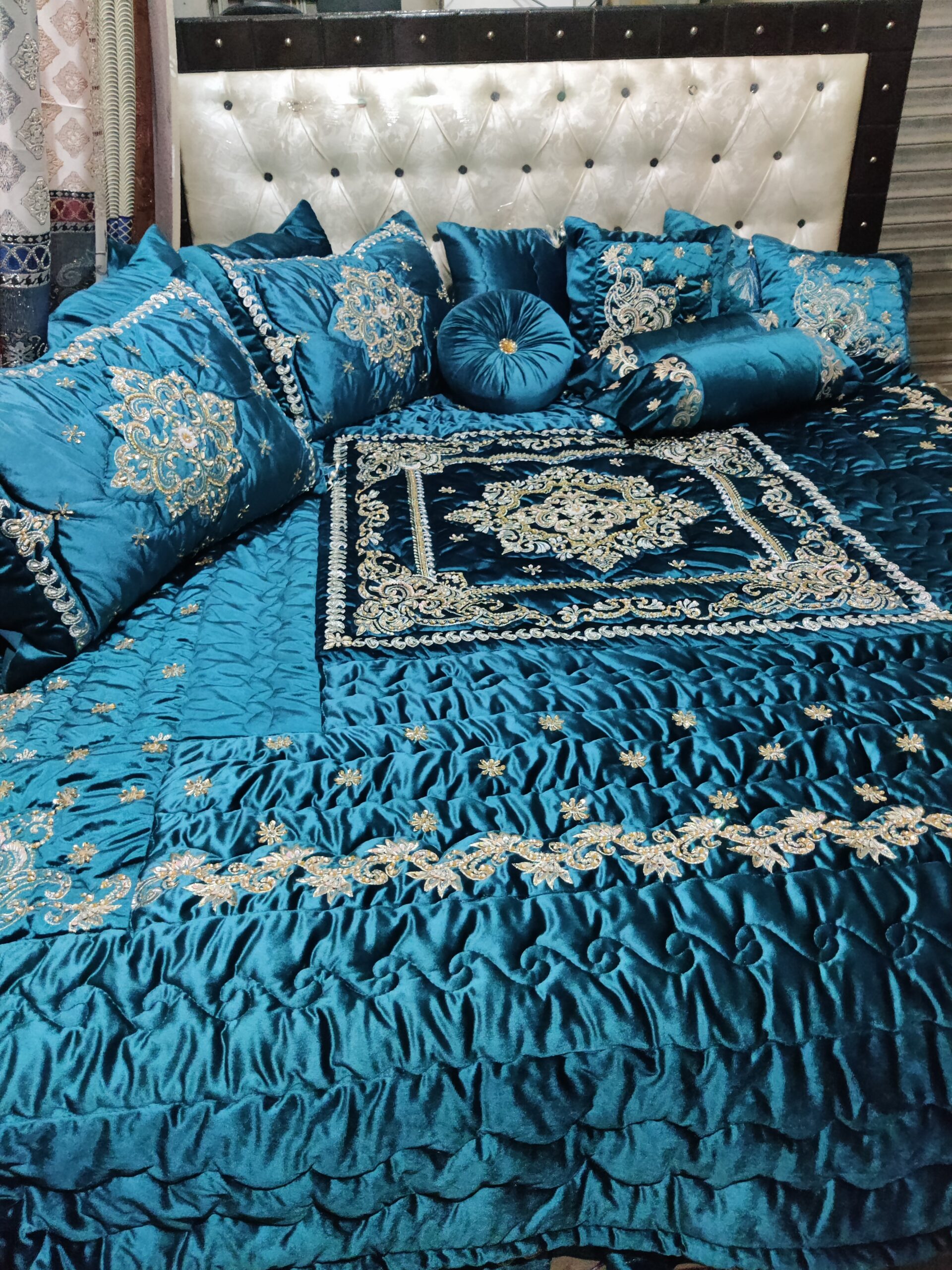 13PC Velvet Embroidered Cut Dana Comforter Set ABBA0 - ZINC - Image 6