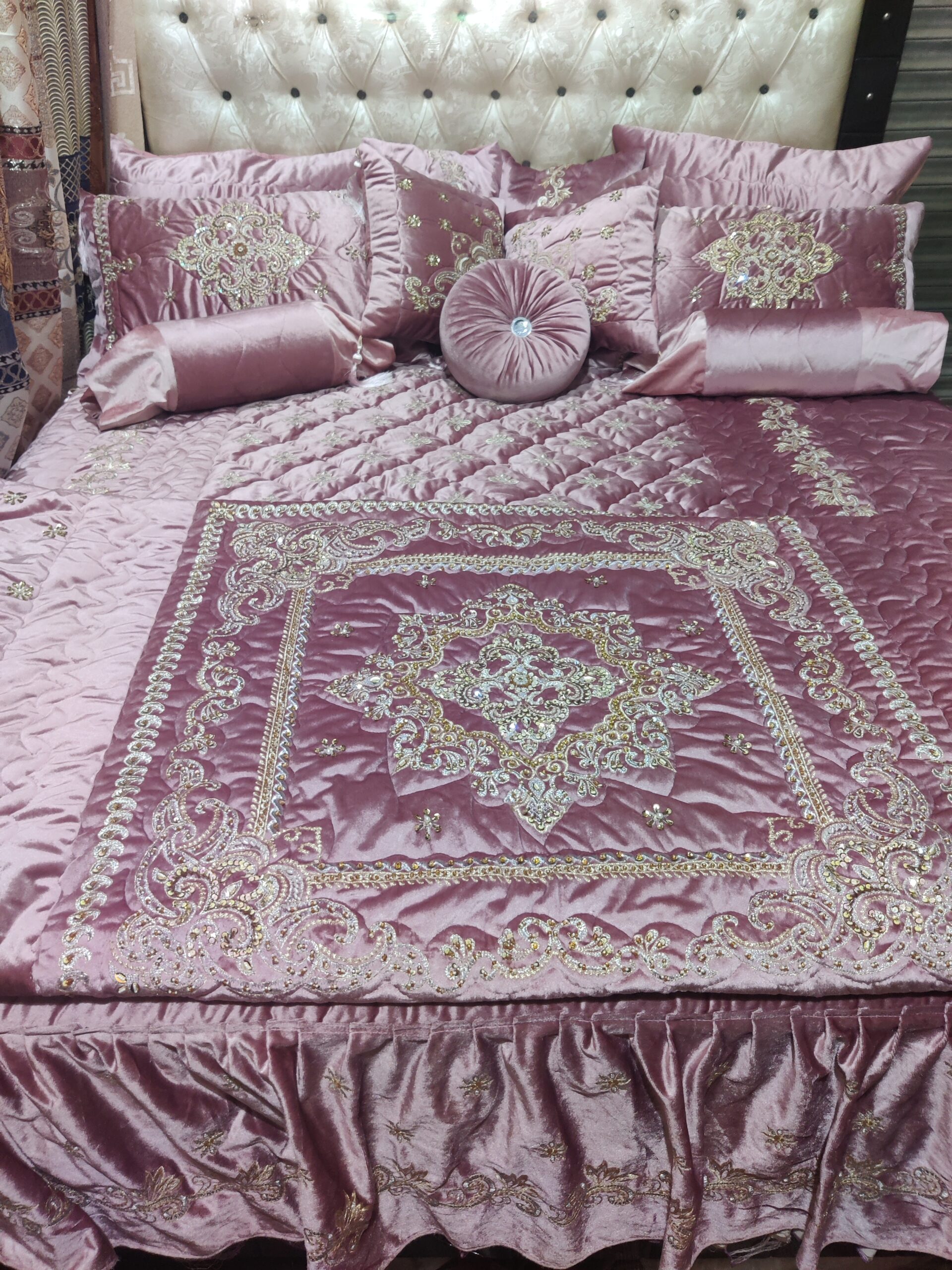 13PC Velvet Embroidered Cut Dana Comforter Set ABBA0 - PINK - Image 4