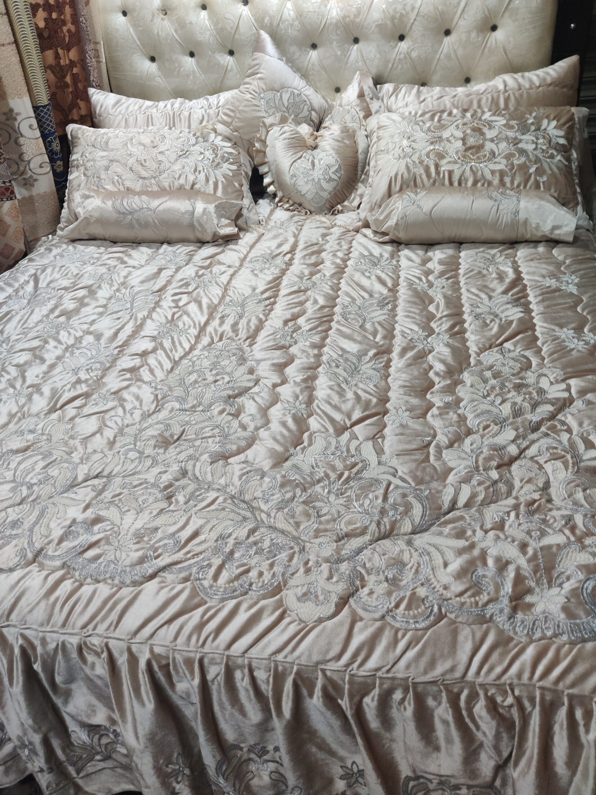 9PC Velvet Embroidered Comforter Set ABBA1- SKIN - Image 6