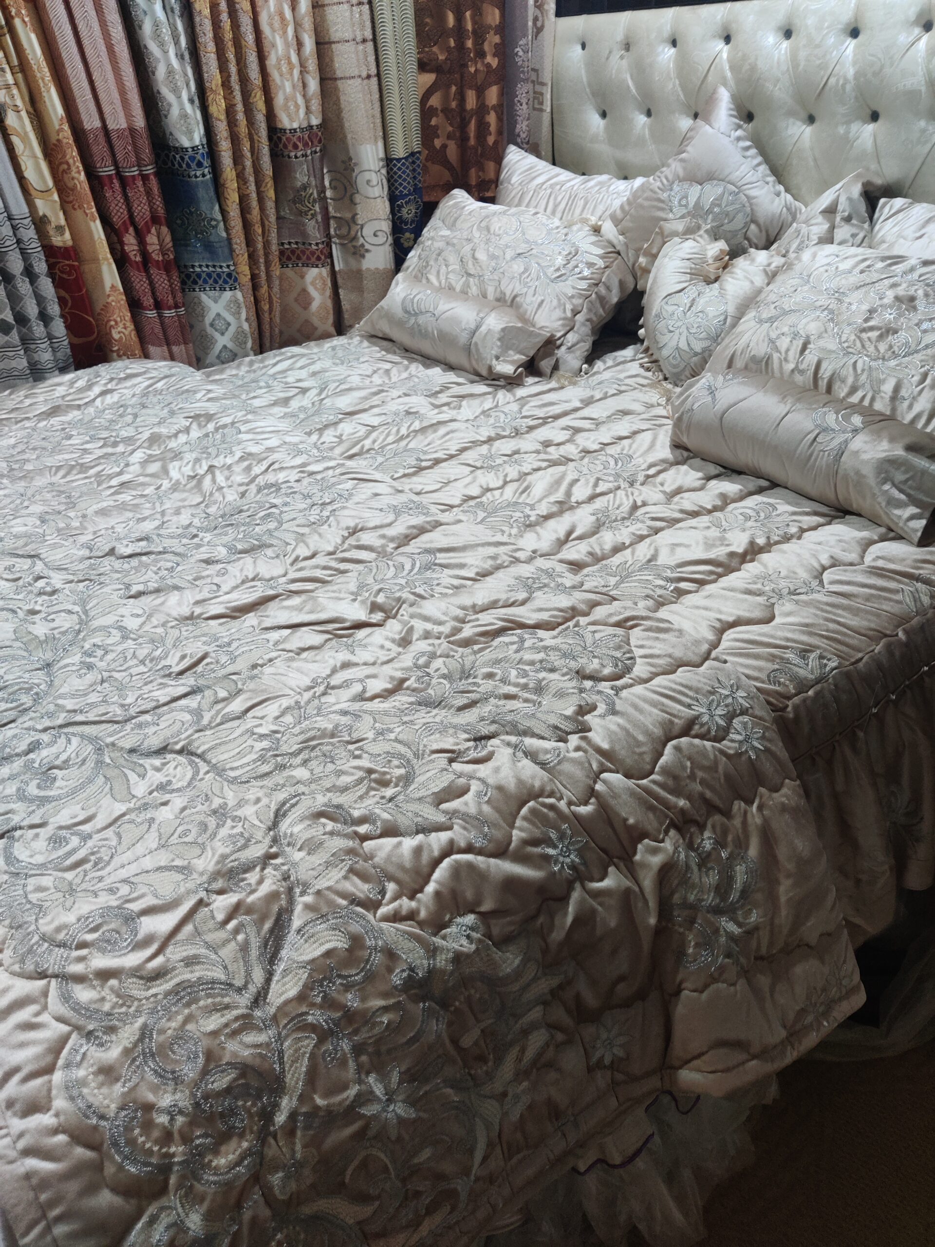 9PC Velvet Embroidered Comforter Set ABBA1- SKIN - Image 2