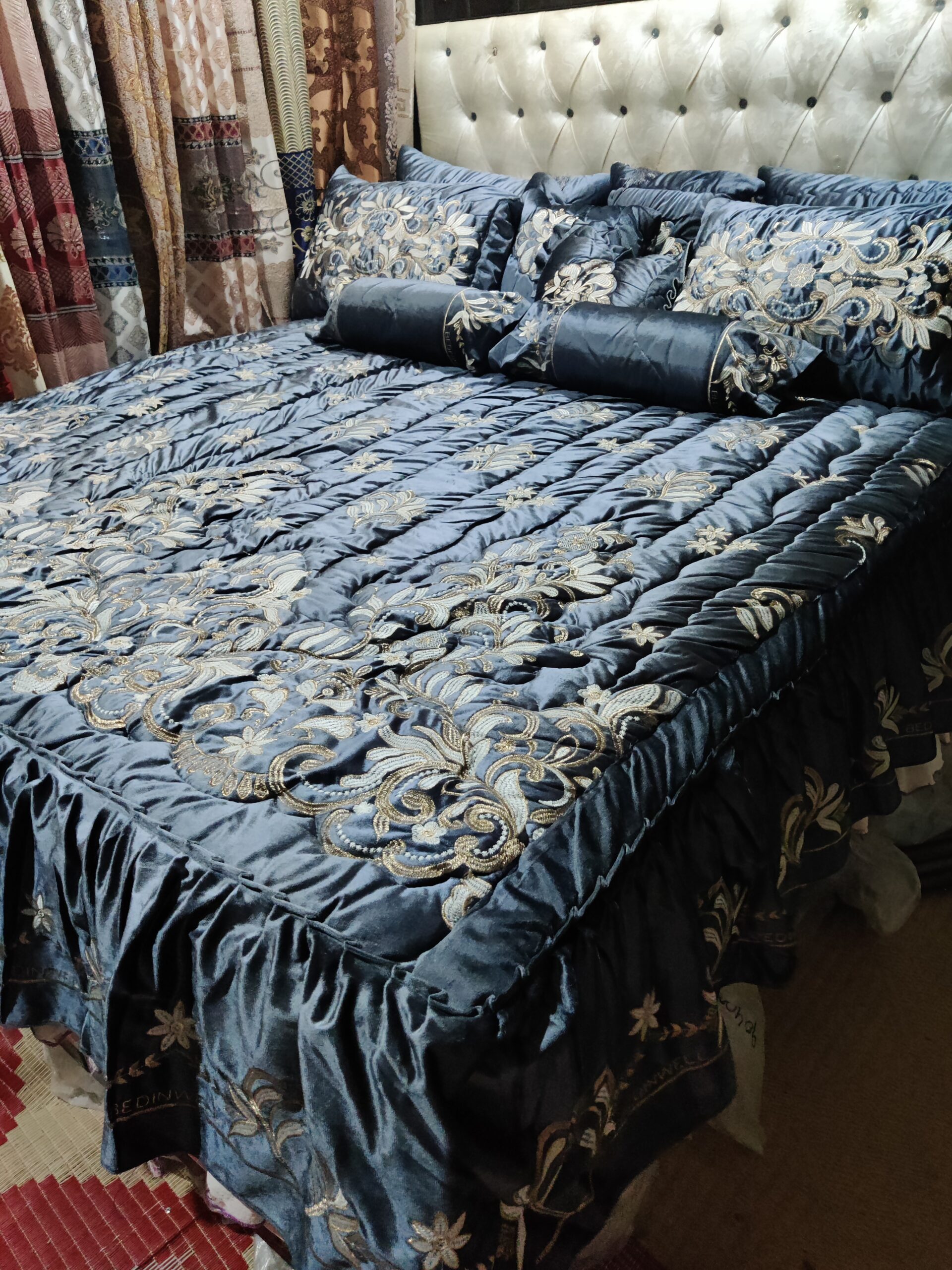 9PC Velvet Embroidered Comforter Set ABBA1- GREY - Image 4