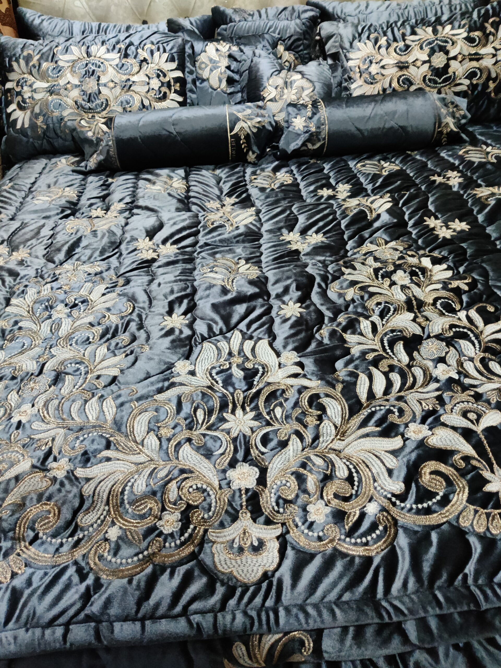 9PC Velvet Embroidered Comforter Set ABBA1- GREY - Image 3