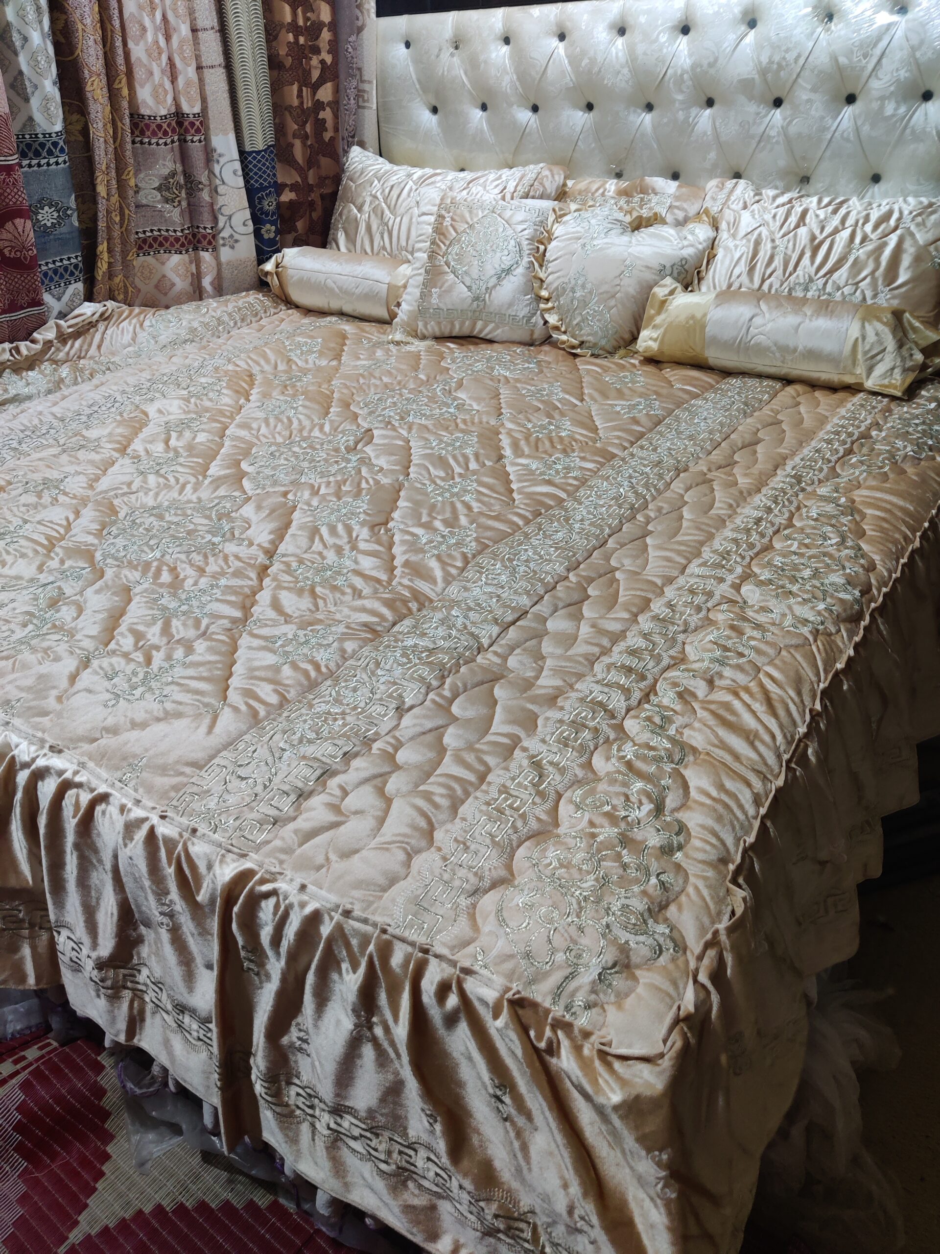9PC Velvet Embroidered Comforter Set ABBA2- GOLDEN - Image 6