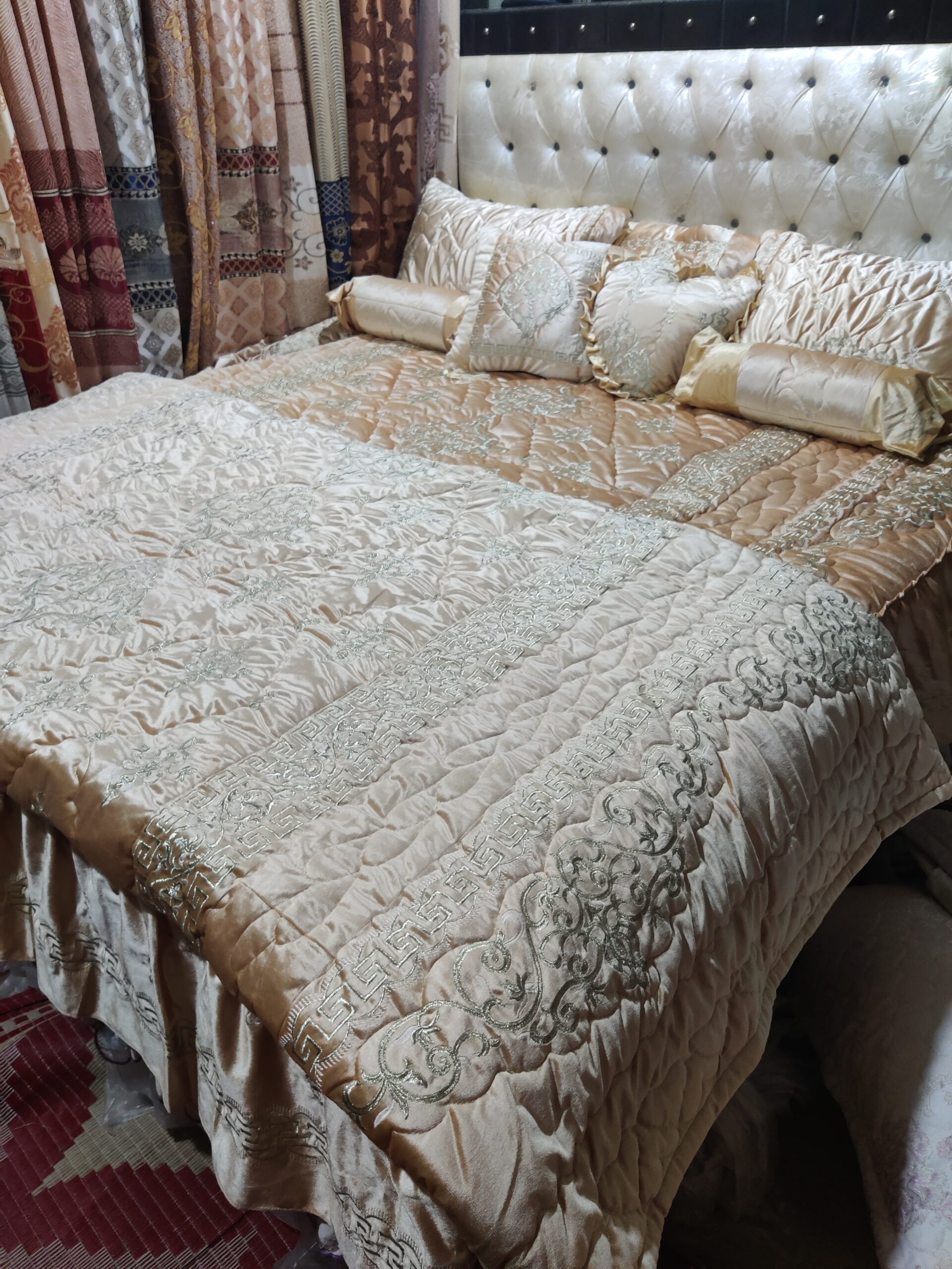 9PC Velvet Embroidered Comforter Set ABBA2- GOLDEN - Image 2