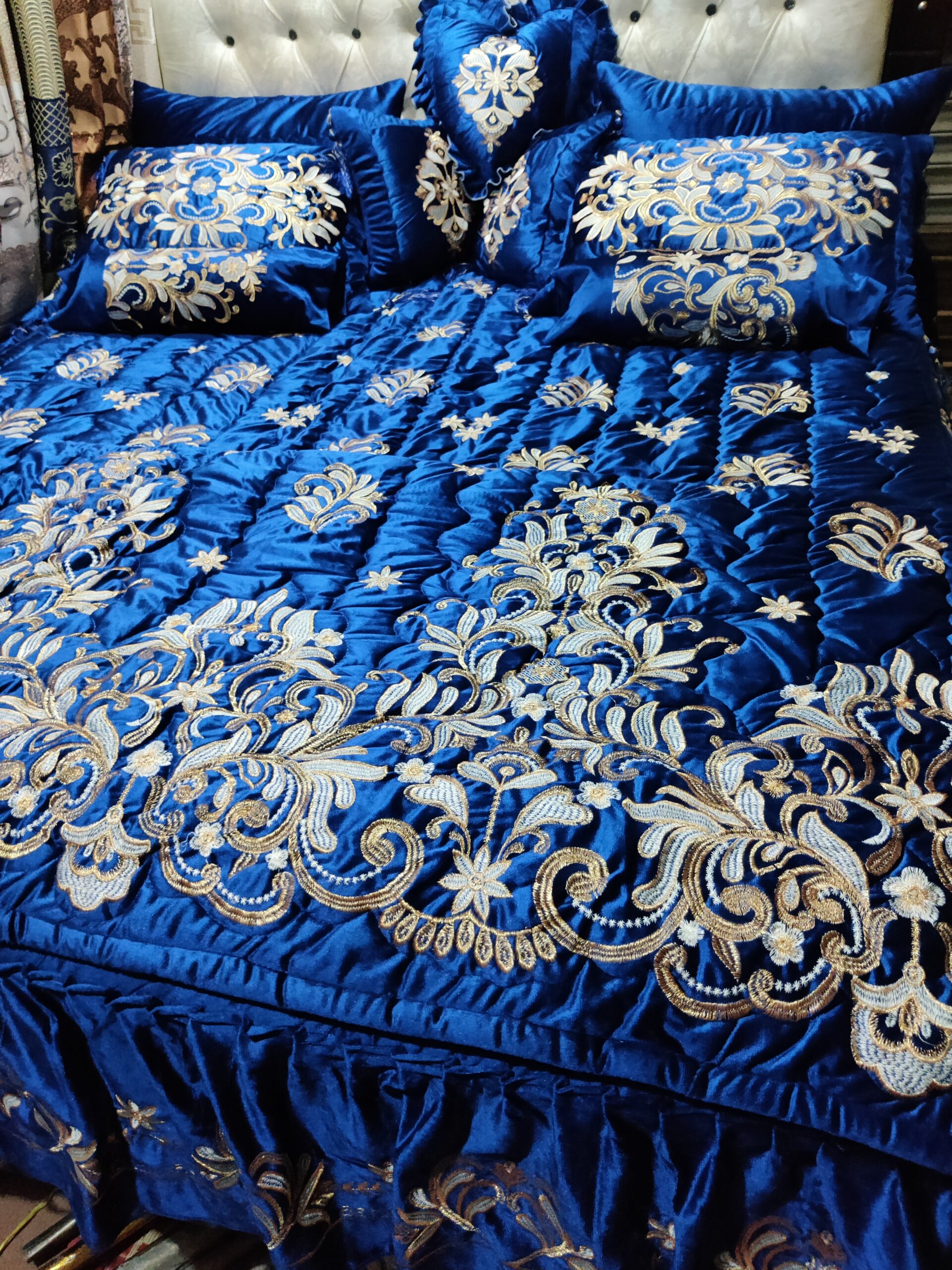 9PC Velvet Embroidered Comforter Set ABBA1- BLUE - Image 4