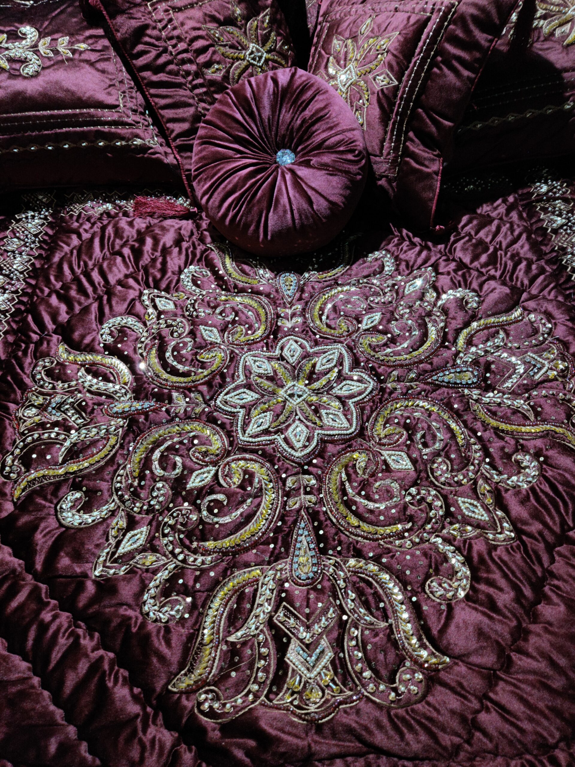 13PC Velvet Embroidered Motive Cut Dana Comforter Set ABBA6 - Maroon - Image 2