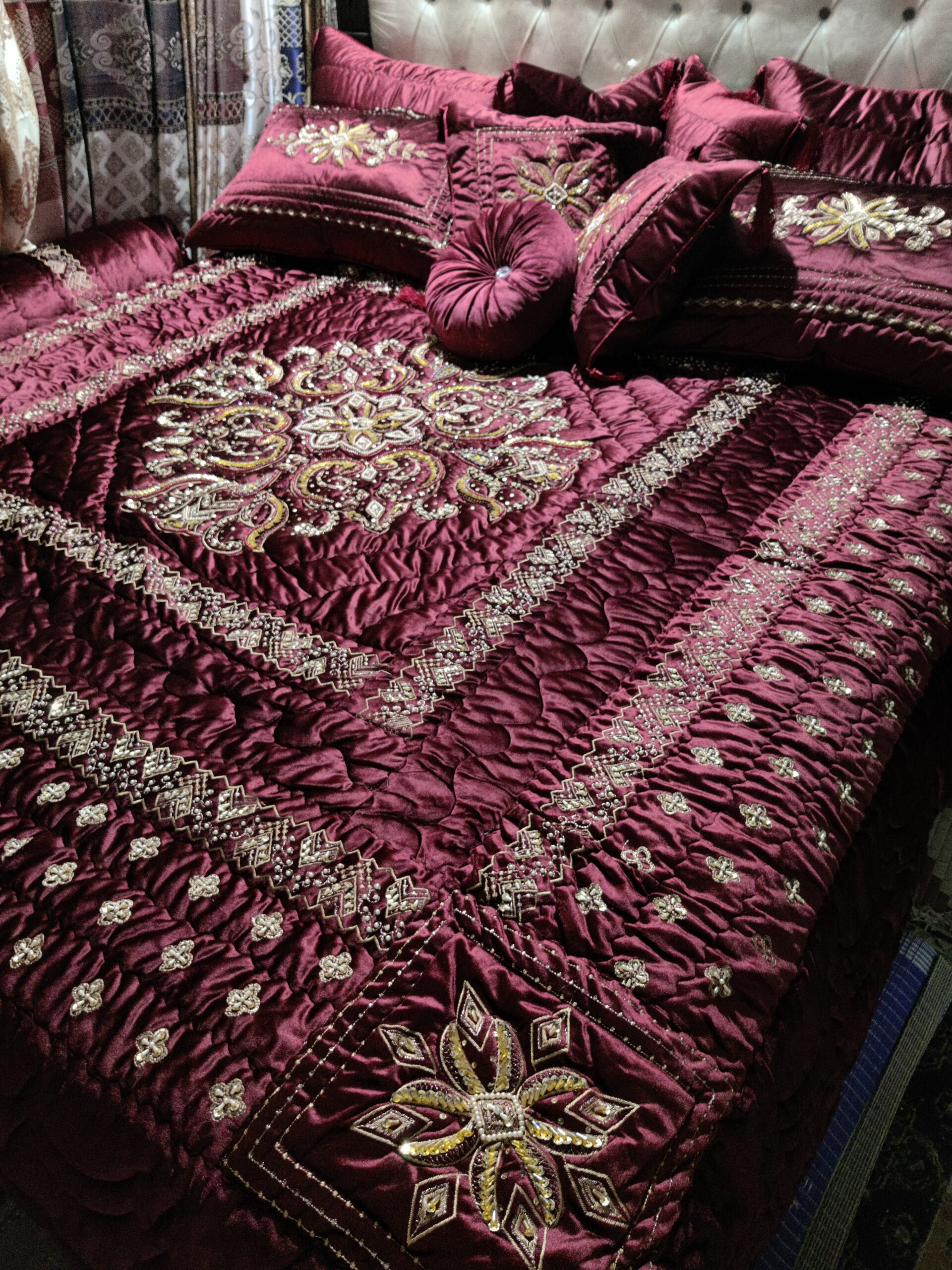 13PC Velvet Embroidered Motive Cut Dana Comforter Set ABBA6 - Maroon - Image 4