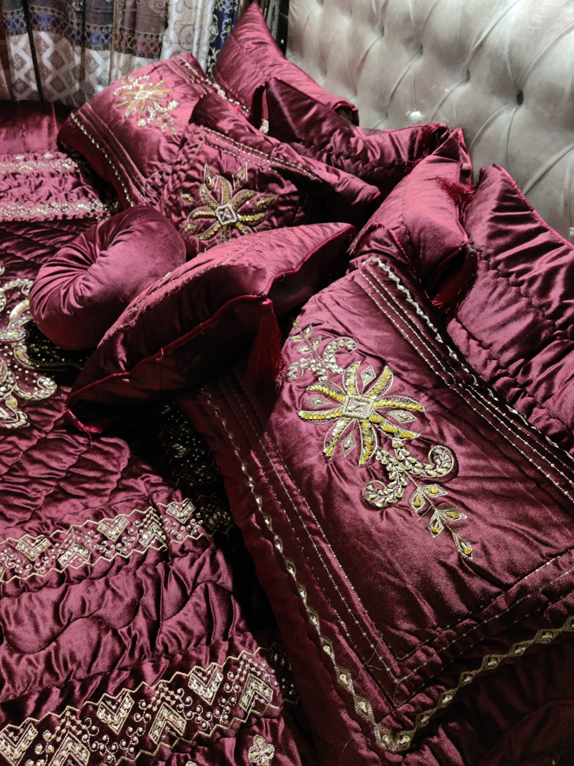 13PC Velvet Embroidered Motive Cut Dana Comforter Set ABBA6 - Maroon - Image 5